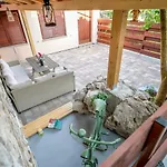 Vintage Garden דירה פולה