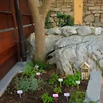 דירה Vintage Garden