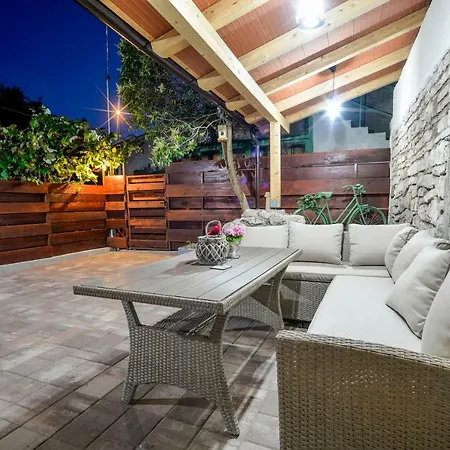 Apartman Vintage Garden Pula